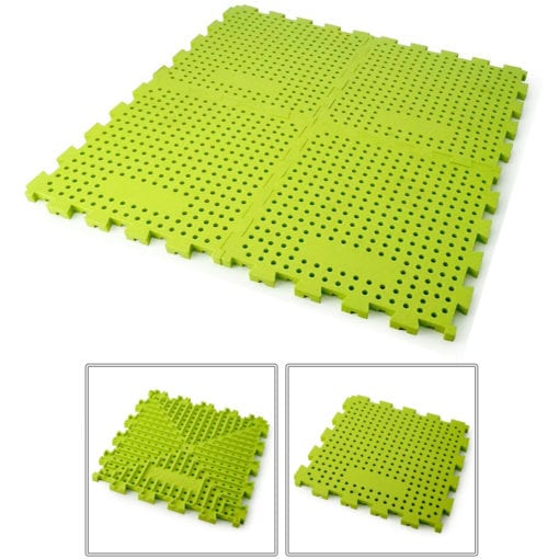 A light khaki green silicone mat.